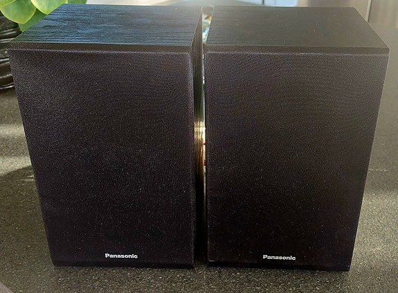 Product image 1 of 2