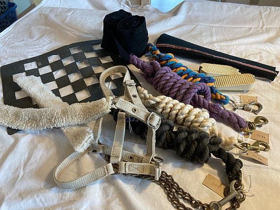 Product image 1 of 6