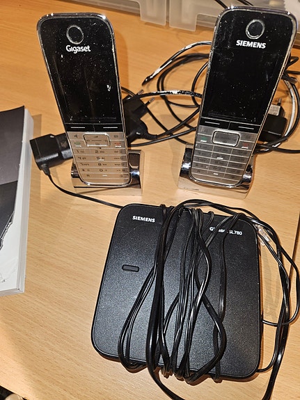 Product image 1 of 2