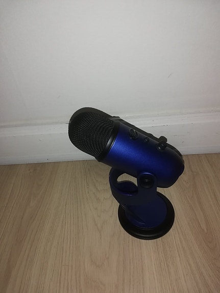 Product image 1 of 7