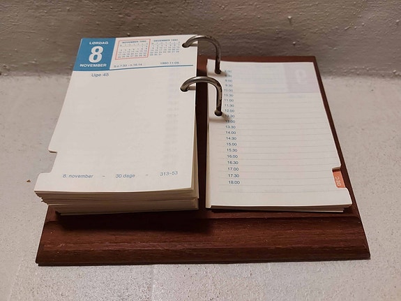 Product image 1 of 6