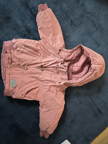 Product image 1 of 4