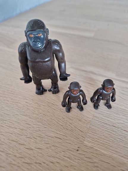 Product image 1 of 2