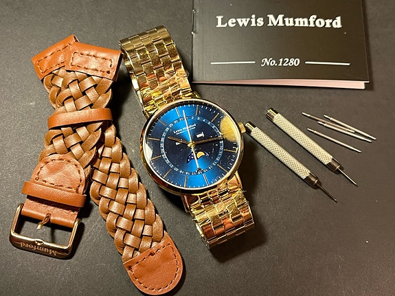 Product image 1 of 7