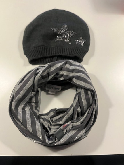 Product image 1 of 2