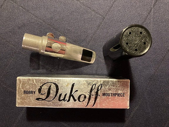 Product image 1 of 8