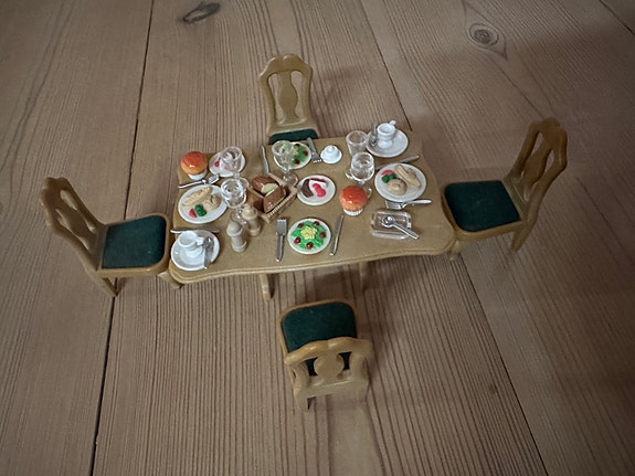 Product image 1 of 3