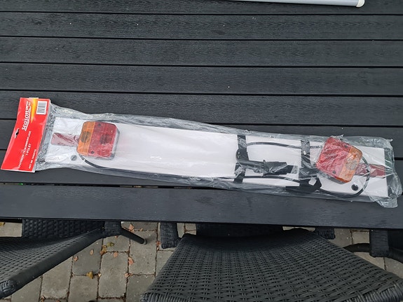 Product image 1 of 4