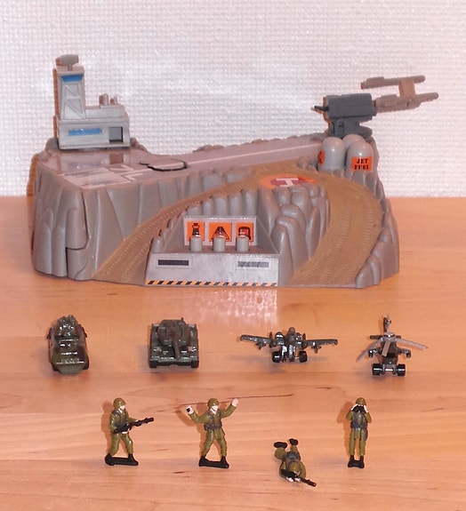 Product image 1 of 8