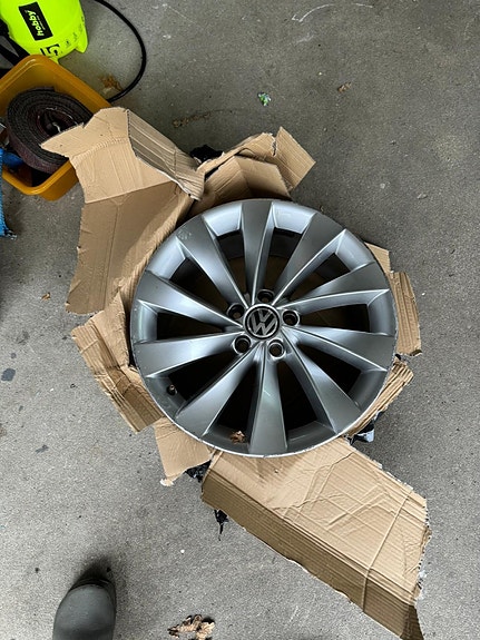 Product image 1 of 5