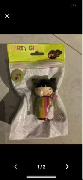 Product image 1 of 2