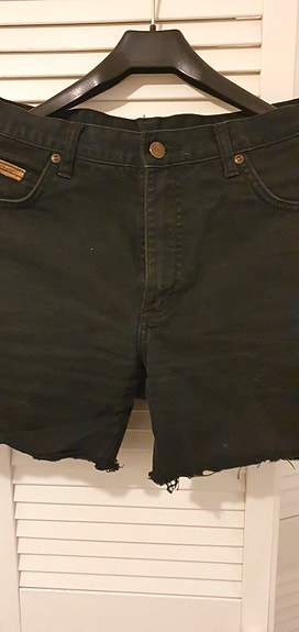 Product image 1 of 7