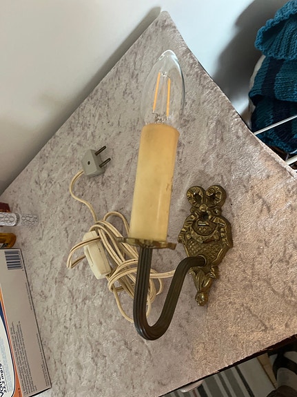 Product image 1 of 4