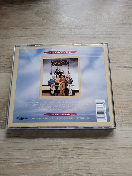 Product image 2 of 2