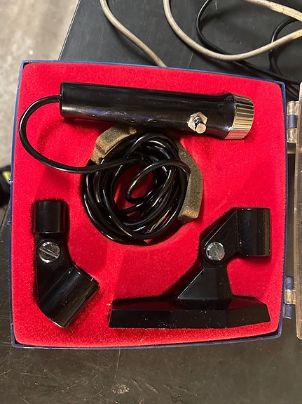 Product image 1 of 2