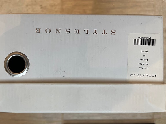Product image 6 of 8