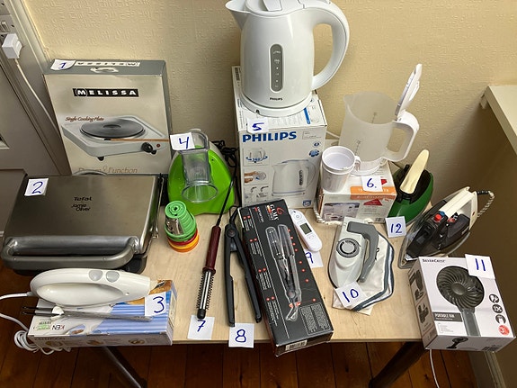 Product image 1 of 4