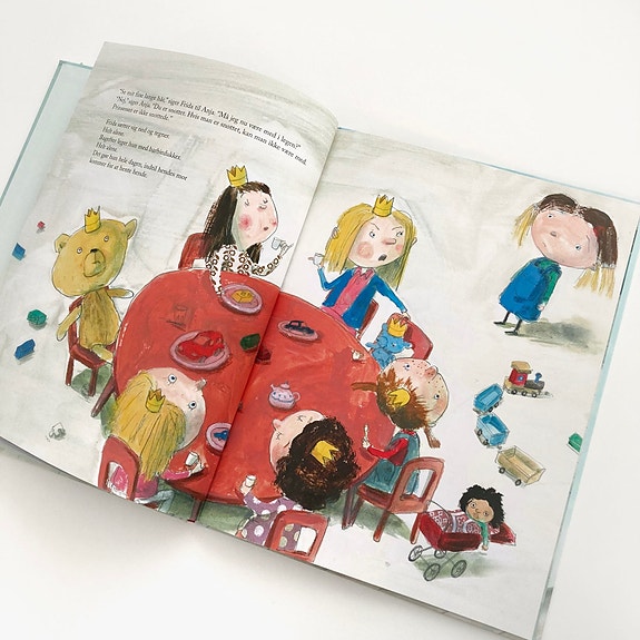 Product image 2 of 8