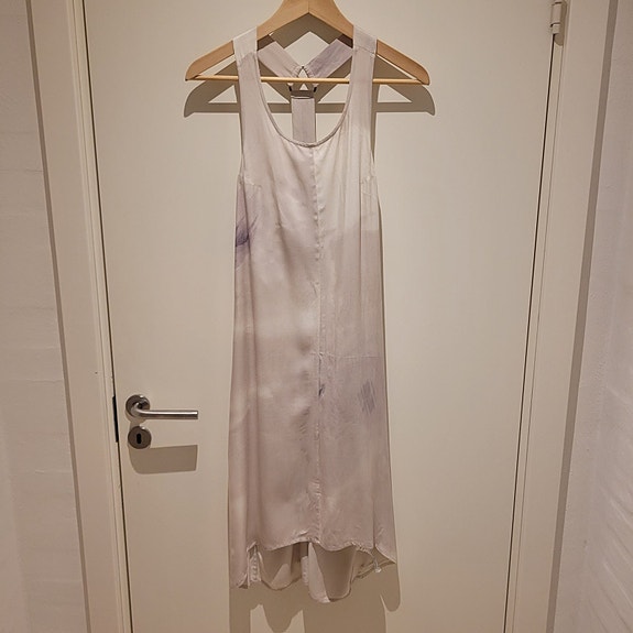 Product image 1 of 7