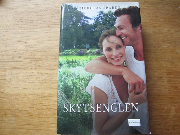 Product image 1 of 2