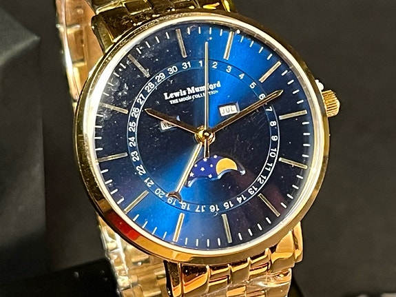 Product image 1 of 6