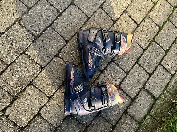 Product image 1 of 5