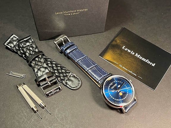 Product image 1 of 5