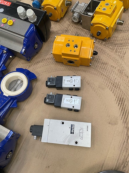 Product image 4 of 8