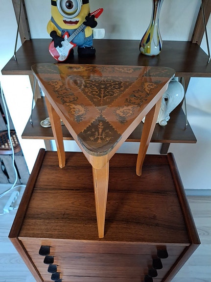 Product image 1 of 5