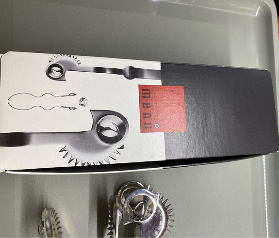 Product image 1 of 3