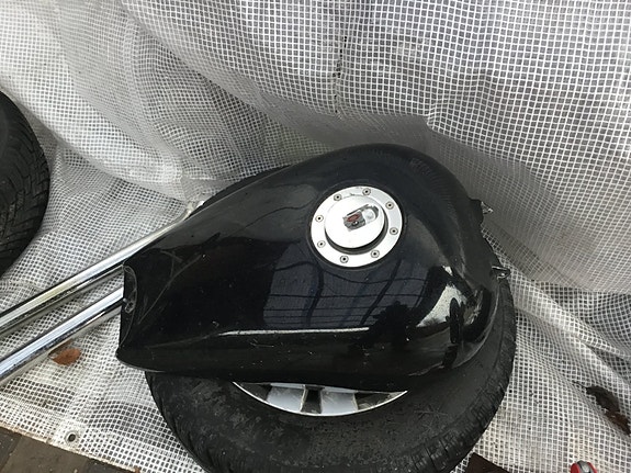 Product image 1 of 7