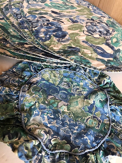 Product image 1 of 8