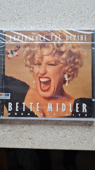 Product image 1 of 2