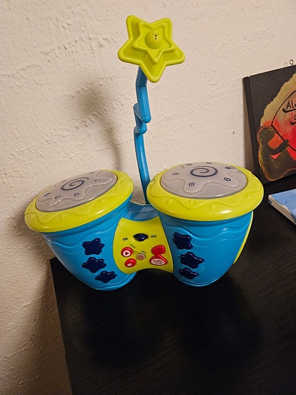 Product image 1 of 2