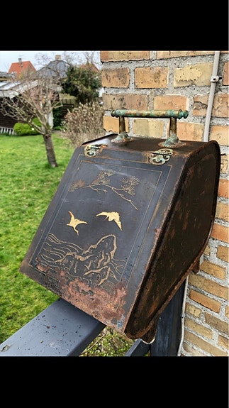 Product image 1 of 8