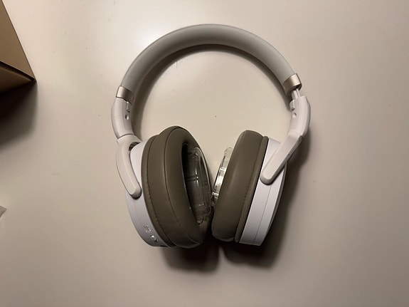 Product image 1 of 6