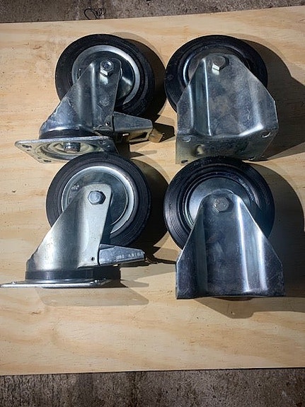 Product image 1 of 3