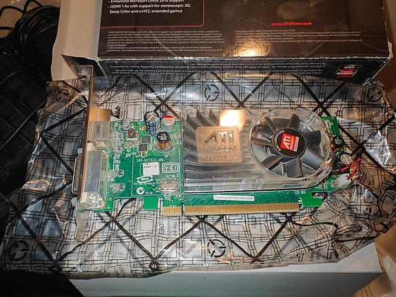 Product image 1 of 3