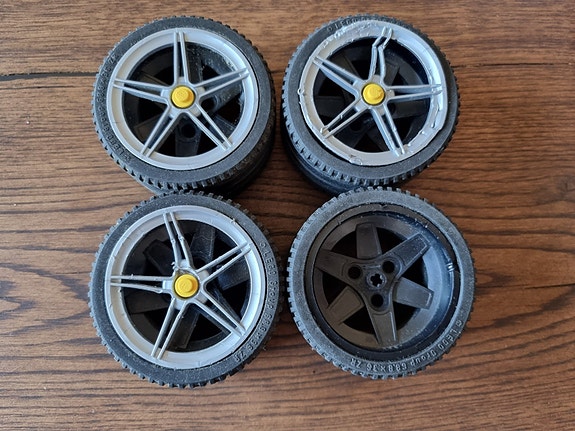 Product image 3 of 3