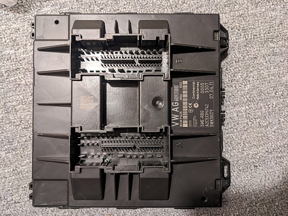 Product image 1 of 3