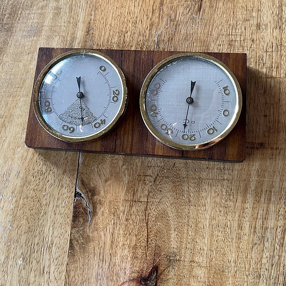 Product image 1 of 7