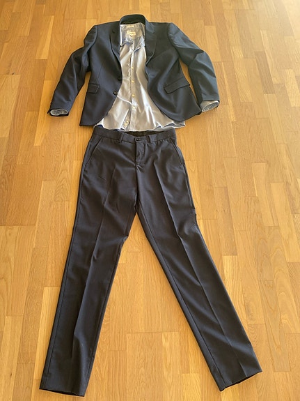 Product image 1 of 8