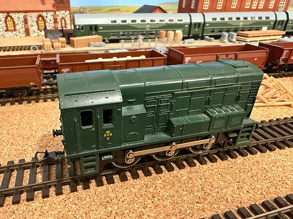 Product image 6 of 8