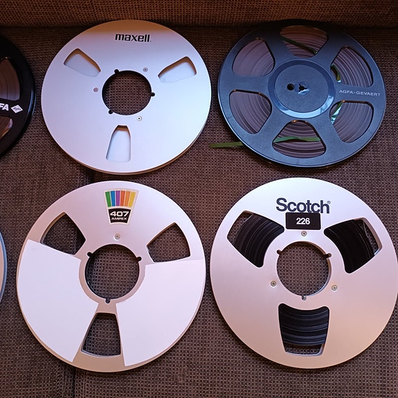 Product image 1 of 2