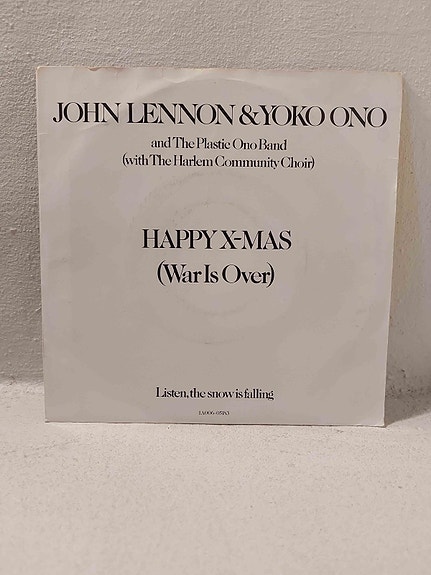 Product image 1 of 8