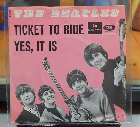 Product image 1 of 2