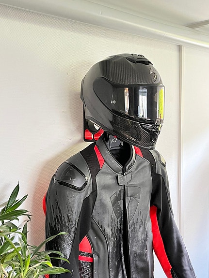 Product image 1 of 8