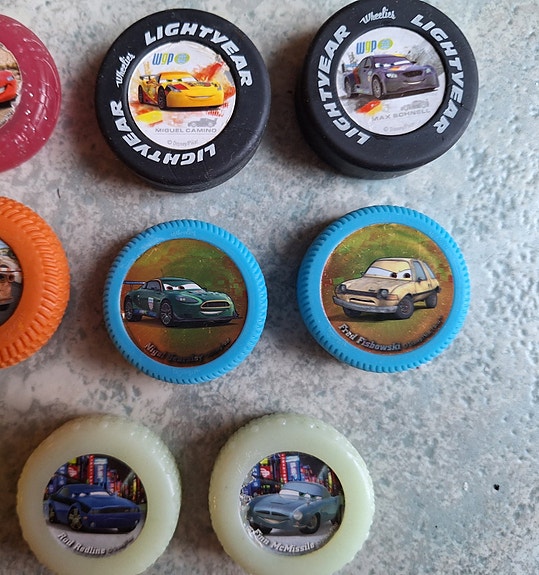 Product image 3 of 3