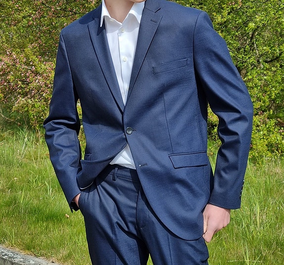 Product image 1 of 6