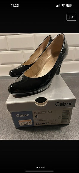 Product image 1 of 4